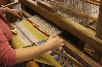 Knitting on looms